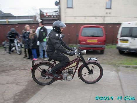 EACC Mince Pie Run leaving Ipswich