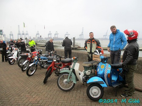 EACC Mince Pie Run at Shotley Shipwreck