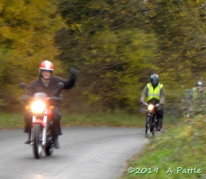 Kneels Wheels approaching Claydon