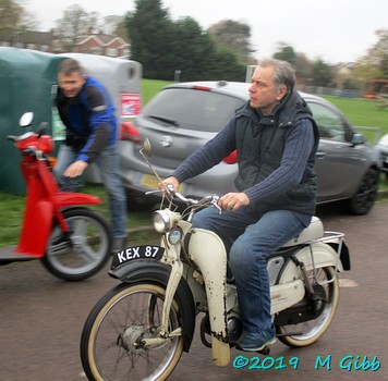 Kneels Wheels at Great Blakenham