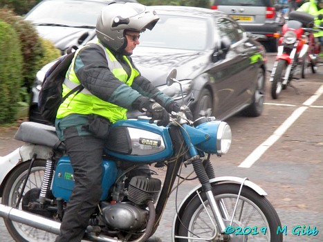 Kneels Wheels leaving Claydon