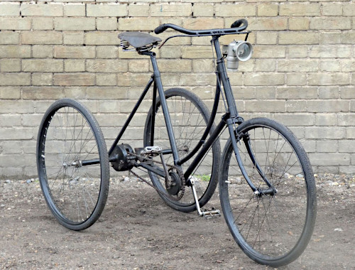 James Standard tricycle