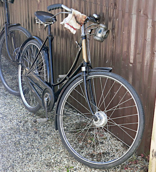 James Model 2