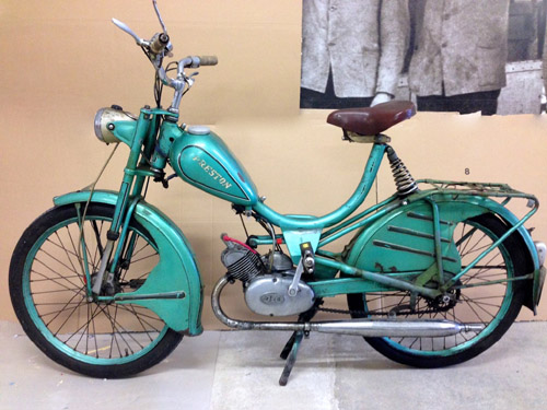 Preston–Ilo moped