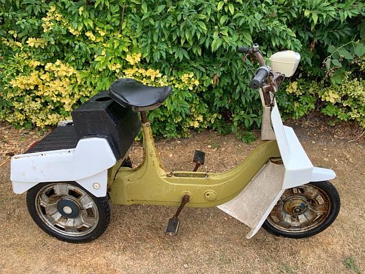 Ariel Three AHW 663J