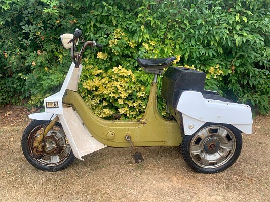 Ariel Three AHW 663J