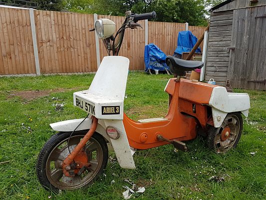 Ariel Three BHJ 571K