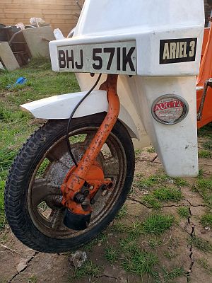 Ariel Three BHJ 571K