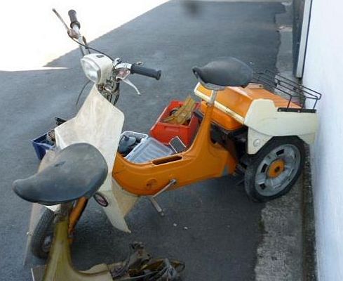 Ariel Three CAU 428H