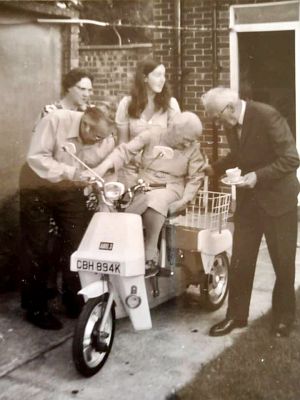 Ariel Three CBH 894K