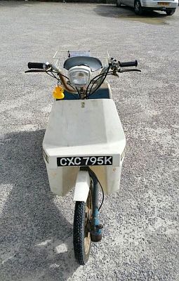 Ariel Three CXC 795K