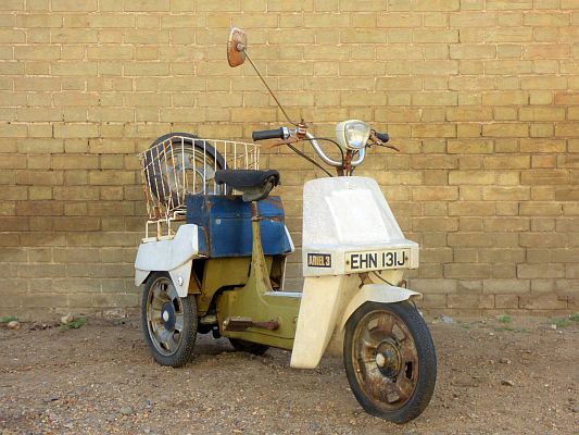 Ariel Three EHN 133J