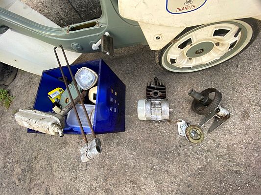 Ariel Three GFD 971N