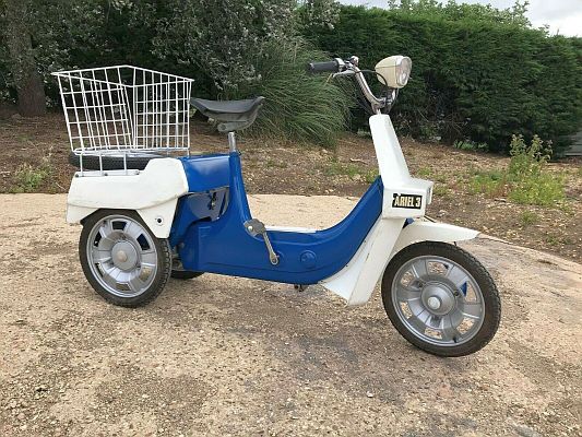 Ariel Three GNJ 963L