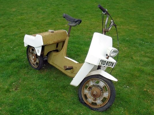 Ariel Three GRD 907N