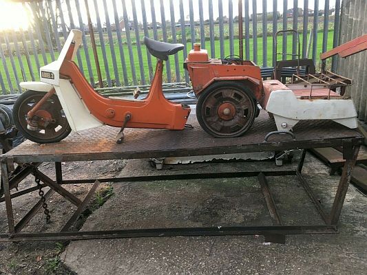 Ariel Three GUK 197J