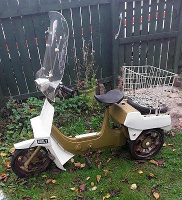 Ariel Three GWW 112J