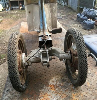 Ariel Three JGL 416J