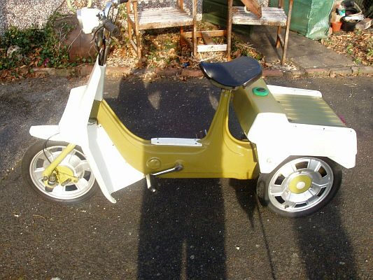 Ariel Three NJP 713L