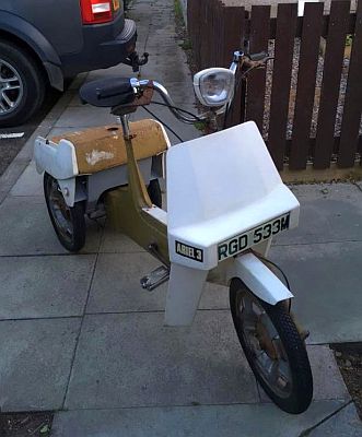 Ariel Three RGD 533M