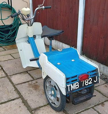 Ariel Three TMB 782J