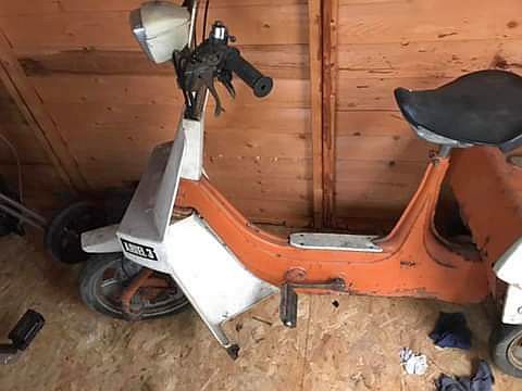 Ariel Three VAR 151M