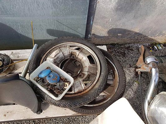 Ariel Three VNF 949L