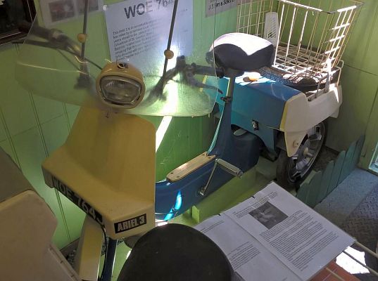 Ariel Three WOE 764J