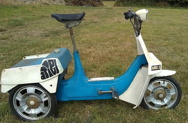 Ariel Three XOK 996J