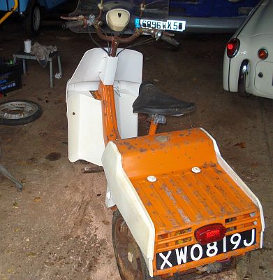 Ariel Three XWO 819J